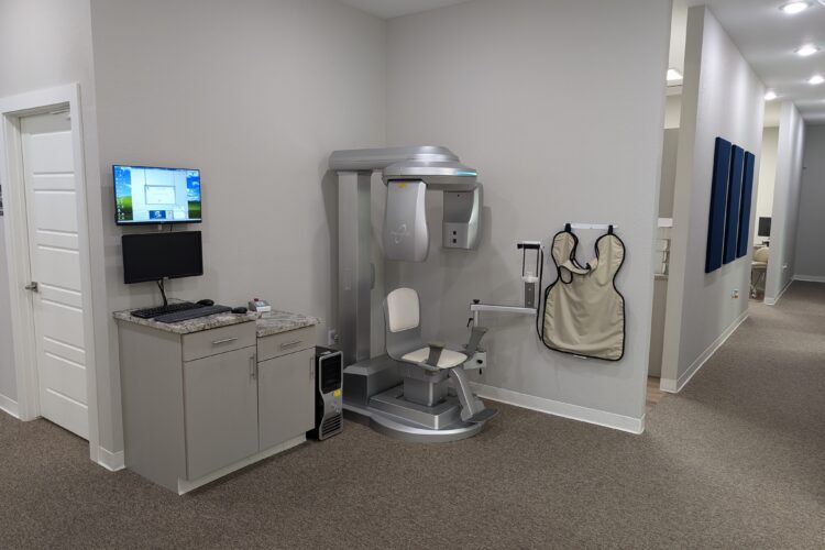 Dental X Ray machine at Cole White Dental
